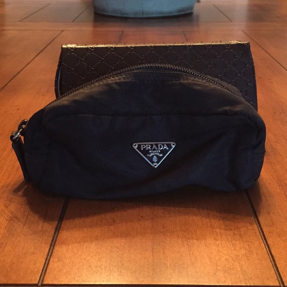 Authentic Prada makeup bag - Picture 1 of 8